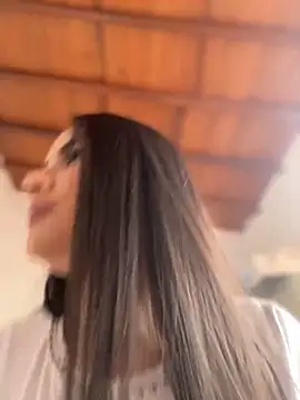 Snapshot of jailyncam_ chatting on January 16, 6:48 pm jailyncam online show from January 16, 6:48 pm