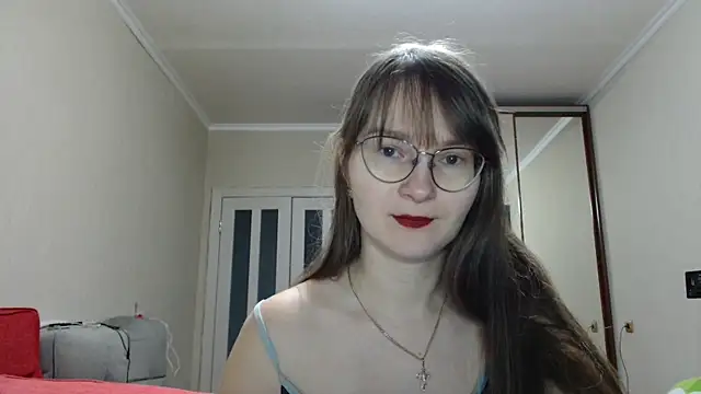 Snapshot of KiraGoldens chatting on November 22, 7:51 am KiraGoldens online show from November 22, 7:51 am