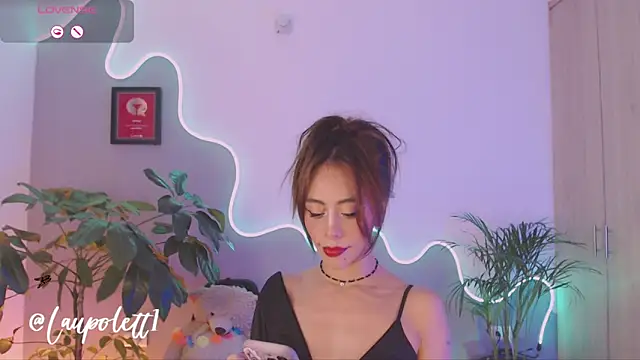 LauPolett online show from January 5, 1:45 am