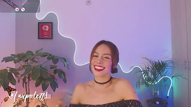 Snapshot of LauPolett chatting on January 25, 1:43 am LauPolett online show from January 25, 1:43 am