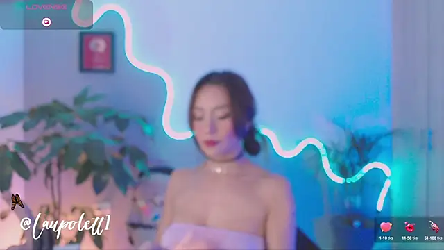 Snapshot of LauPolett chatting on February 8, 2:15 am LauPolett online show from February 8, 2:15 am