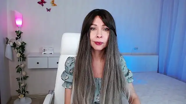 Snapshot of wendifoste chatting on December 23, 8:47 pm wendifoste online show from December 23, 8:47 pm