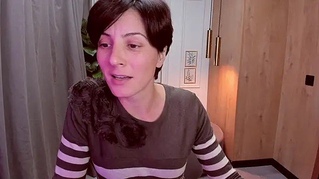 LorenDaze online show from October 22, 2:17 pm