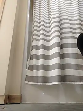 Snapshot of eatmeplease44 chatting on March 20, 8:29 pm eatmeplease44 online show from March 20, 8:29 pm