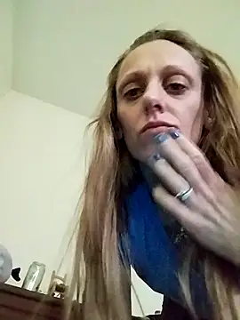 Snapshot of eatmeplease44 chatting on November 20, 7:02 pm eatmeplease44 online show from November 20, 7:02 pm