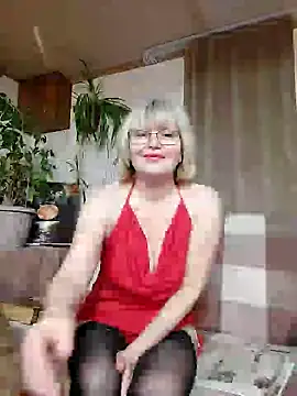 IrmaRose online show from February 3, 2:02 pm
