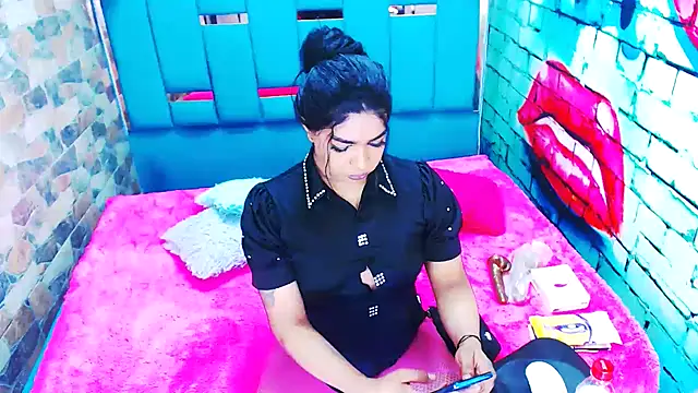 Snapshot of violet_bigcock774 chatting on June 5, 7:41 pm violet bigcock774 online show from June 5, 7:41 pm