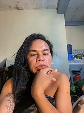 sweetyula online show from May 1, 1:48 pm