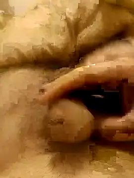 Snapshot of IZDIRAPVEREN chatting on March 20, 8:19 pm IZDIRAPVEREN online show from March 20, 8:19 pm