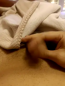 Snapshot of IZDIRAPVEREN chatting on December 20, 10:50 pm IZDIRAPVEREN online show from December 20, 10:50 pm