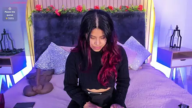 Snapshot of Karlagonzales_ chatting on October 11, 10:03 am Karlagonzales online show from October 11, 10:03 am