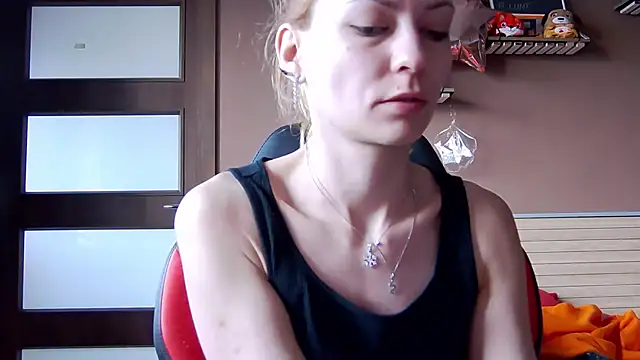 karo123421 online show from January 15, 6:18 am