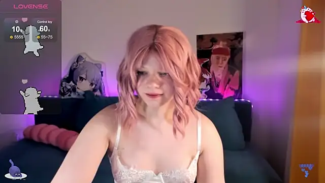 SueNiceeeee online show from December 17, 1:18 am