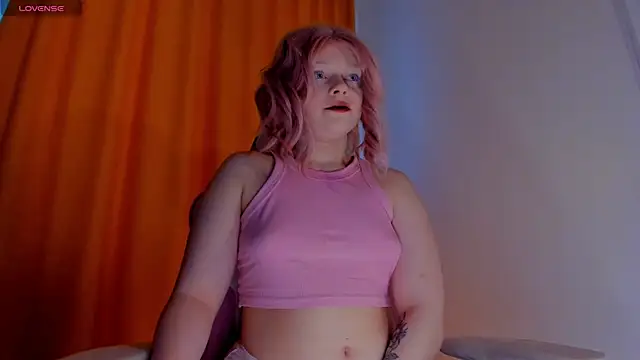 SueNiceeeee online show from March 4, 1:06 pm