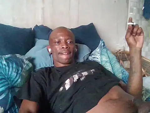 Snapshot of HollyDicker chatting on March 22, 8:29 am HollyDicker online show from March 22, 8:29 am