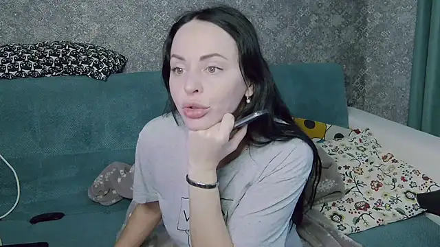 Brilliant Doll online show from November 29, 2:36 am