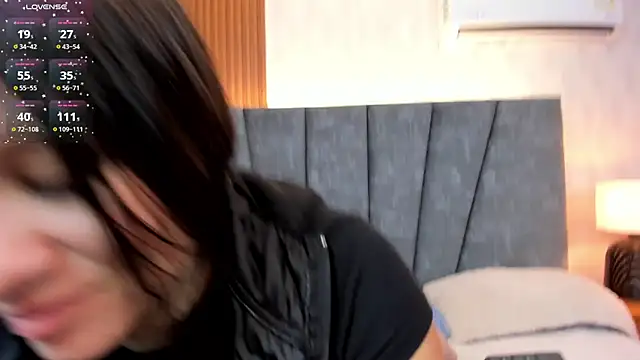 Snapshot of Falak_sweett_ chatting on October 24, 12:34 pm Falak sweett online show from October 24, 12:34 pm