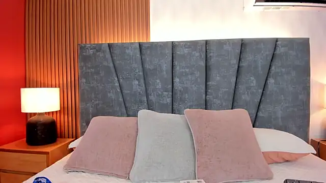 Snapshot of Falak_sweett_ chatting on November 19, 12:38 pm Falak sweett online show from November 19, 12:38 pm