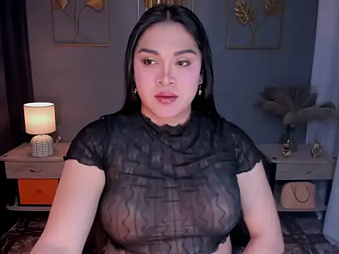 Snapshot of MaxeneCullens chatting on September 19, 2:46 am MaxeneCullens online show from September 19, 2:46 am