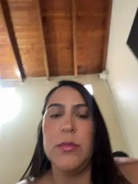 kendall 52 online show from May 1, 3:05 pm
