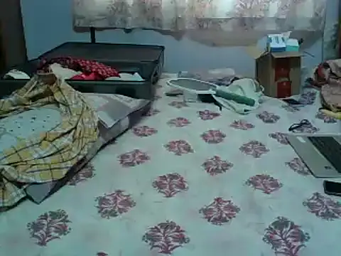 Snapshot of Sexyrkv91 chatting on February 27, 3:25 am Sexyrkv91 online show from February 27, 3:25 am
