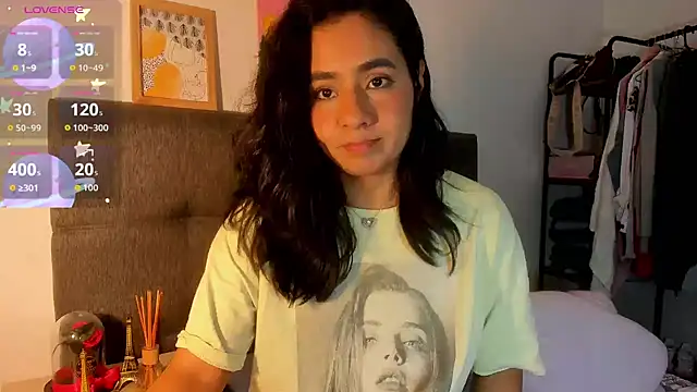 Snapshot of valeryvegas_2 chatting on June 11, 1:49 am valeryvegas 2 online show from June 11, 1:49 am