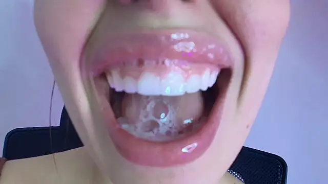 lisbet21x online show from November 11, 8:42 pm