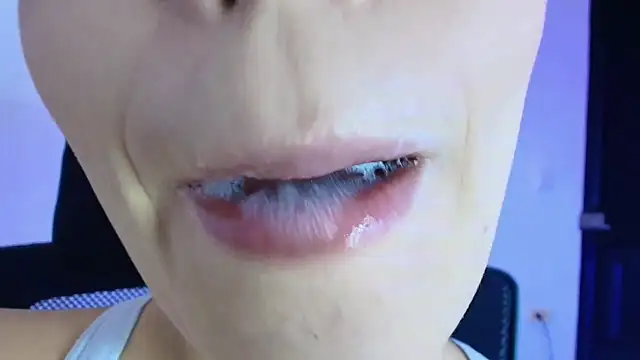 lisbet21x online show from February 26, 8:30 pm