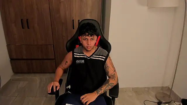 Jake simons online show from October 28, 10:19 am