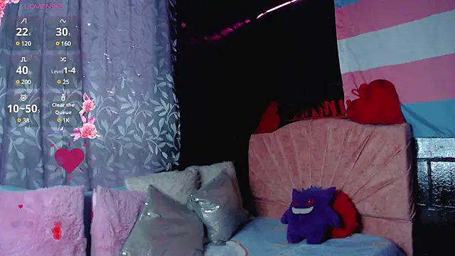 Snapshot of Summer_XO chatting on March 1, 9:26 pm Summer XO online show from March 1, 9:26 pm