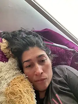 Snapshot of andreaisis2 chatting on January 5, 7:39 pm andreaisis2 online show from January 5, 7:39 pm