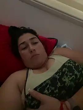 Snapshot of andreaisis2 chatting on January 20, 7:04 pm andreaisis2 online show from January 20, 7:04 pm