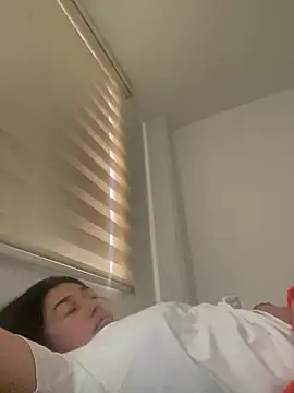 Snapshot of andreaisis2 chatting on March 19, 5:39 pm andreaisis2 online show from March 19, 5:39 pm