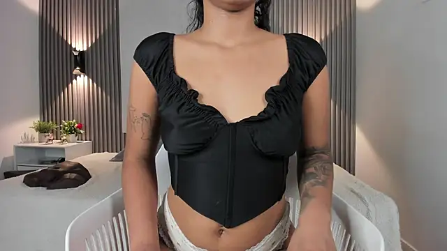 Snapshot of Zafiiraa chatting on July 12, 3:41 am Zafiiraa online show from July 12, 3:41 am