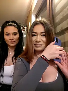 Snapshot of Ella_sweety chatting on February 16, 7:49 pm Ella sweety online show from February 16, 7:49 pm