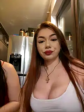 Snapshot of Ella_sweety chatting on March 19, 9:05 pm Ella sweety online show from March 19, 9:05 pm