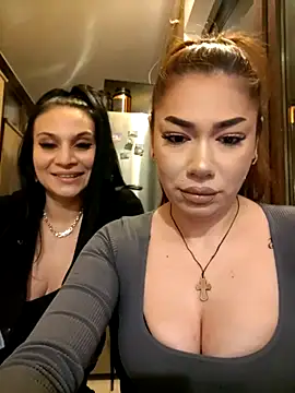 Snapshot of Ella_sweety chatting on March 20, 9:13 pm Ella sweety online show from March 20, 9:13 pm