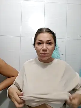 Snapshot of Ella_sweety chatting on October 1, 5:57 am Ella sweety online show from October 1, 5:57 am