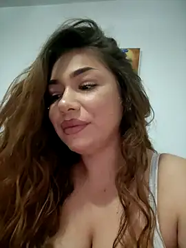 Snapshot of Ella_sweety chatting on November 13, 9:14 pm Ella sweety online show from November 13, 9:14 pm