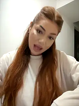 Snapshot of Ella_sweety chatting on November 23, 8:30 pm Ella sweety online show from November 23, 8:30 pm