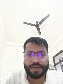 Snapshot of hindisexboy25year chatting on November 20, 10:59 am hindisexboy25year online show from November 20, 10:59 am