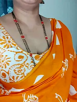 Snapshot of Indian_desi_wife chatting on February 26, 2:43 am Indian desi wife online show from February 26, 2:43 am