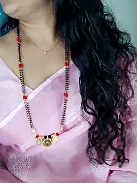 Snapshot of Indian_desi_wife chatting on March 3, 2:18 am Indian desi wife online show from March 3, 2:18 am