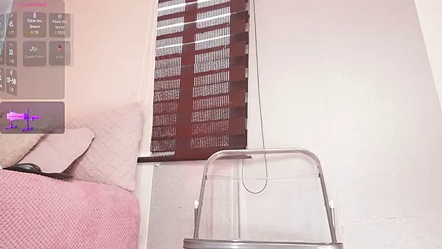 Alexxandra 12 online show from May 5, 6:27 pm
