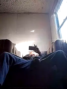 Snapshot of Daddy_hook chatting on December 2, 4:20 pm Daddy hook online show from December 2, 4:20 pm