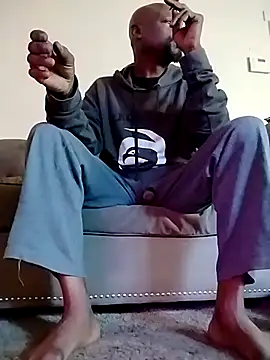 Snapshot of Daddy_hook chatting on December 8, 4:18 pm Daddy hook online show from December 8, 4:18 pm