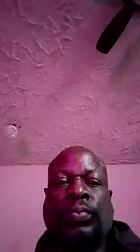 Snapshot of Daddy_hook chatting on December 9, 12:12 am Daddy hook online show from December 9, 12:12 am