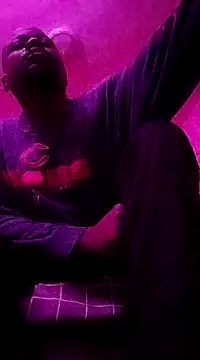 Snapshot of Daddy_hook chatting on December 15, 5:45 am Daddy hook online show from December 15, 5:45 am