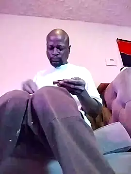 Snapshot of Daddy_hook chatting on January 24, 1:03 am Daddy hook online show from January 24, 1:03 am