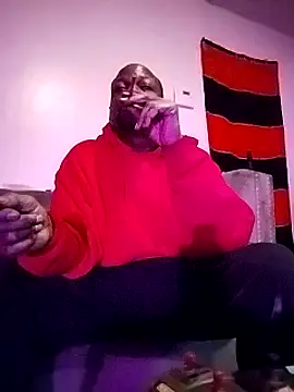 Snapshot of Daddy_hook chatting on February 7, 1:15 am Daddy hook online show from February 7, 1:15 am